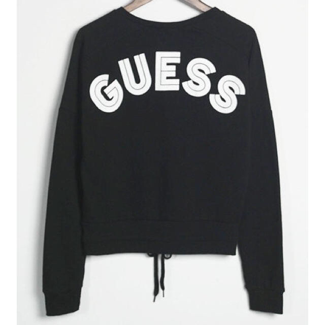 GUESS(ゲス)のGUESS デザイントレーナー ♡ レディースのトップス(トレーナー/スウェット)の商品写真