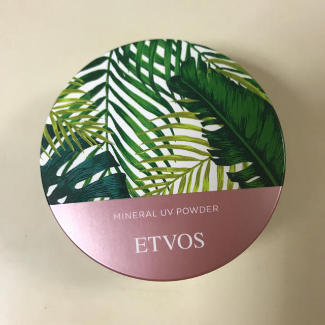 ETVOS(エトヴォス)の限定版エトヴォス ミネラルUVパウダー コスメ/美容のベースメイク/化粧品(フェイスパウダー)の商品写真