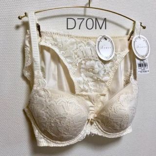 トリンプ(Triumph)のトリンプ  Dress アイラッシュレース ブラ＆ショーツ(ブラ&ショーツセット)