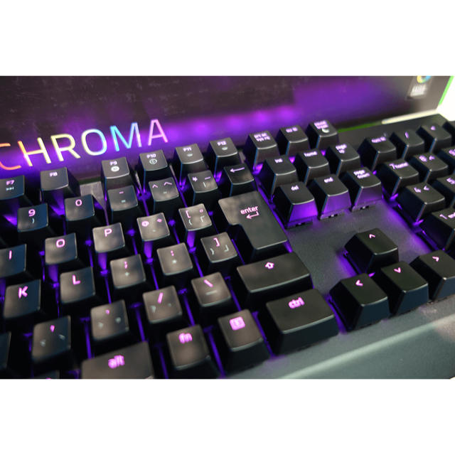 LAZER(レイザー)のRazer Blackwidow X Chroma JP スマホ/家電/カメラのPC/タブレット(PC周辺機器)の商品写真