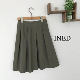 イネド(INED)のINED 膝丈フレアースカート(ひざ丈スカート)