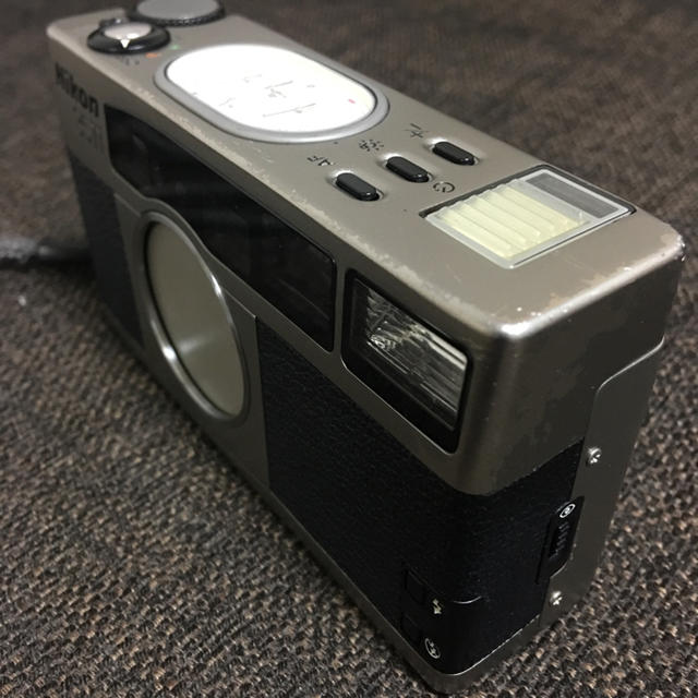 Nikon(ニコン)の★狼太郎5988様用★  Nikon 35Ti  コンパクトカメラ スマホ/家電/カメラのカメラ(フィルムカメラ)の商品写真