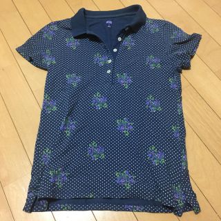 ユニクロ(UNIQLO)のUNIQLO ネイビー 花柄 ドット ポロシャツ Mサイズ(ポロシャツ)