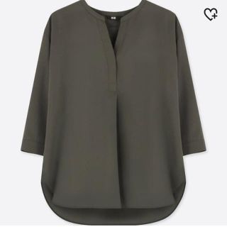 ユニクロ(UNIQLO)のUNIQLOレーヨンエアリースキッパーカラーブラウス(シャツ/ブラウス(長袖/七分))