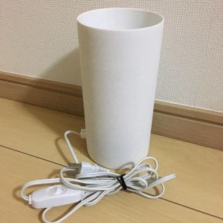 ニトリの円柱型スタンド  動作確認済み(テーブルスタンド)