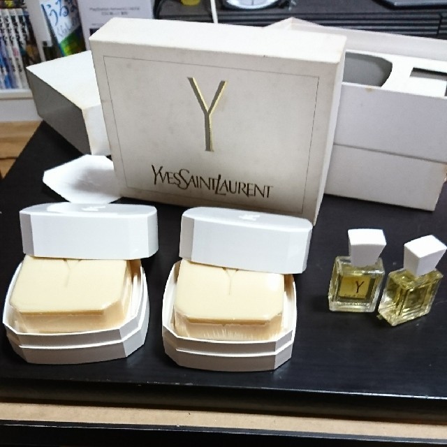 Yves Saint Laurent Beaute - イヴ・サンローラン ソープセットの通販 by みち's shop｜イヴサンローラン