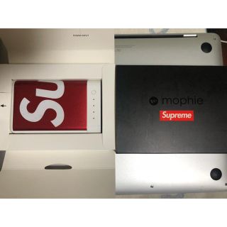 シュプリーム(Supreme)のsupreme モバイルバッテリー(バッテリー/充電器)