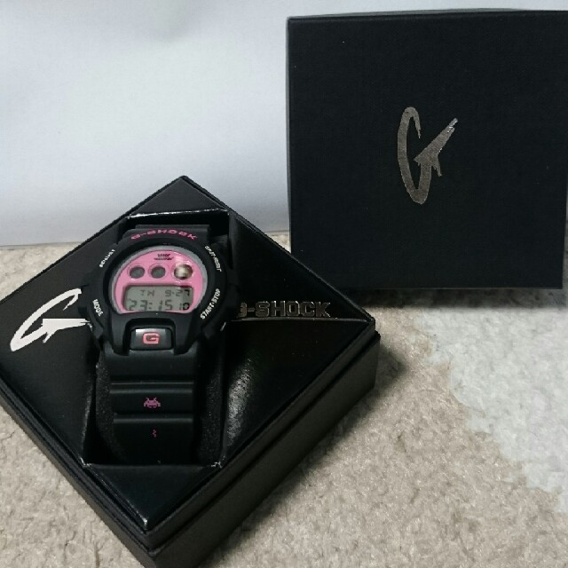 Gshock dw-6900 スペースインベーダー-