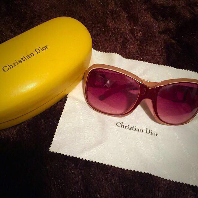 Christian Dior(クリスチャンディオール)のディオール♡サングラス レディースのファッション小物(サングラス/メガネ)の商品写真