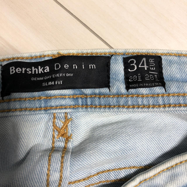 Bershka(ベルシュカ)のBershka スリムフィット デニム メンズのパンツ(デニム/ジーンズ)の商品写真