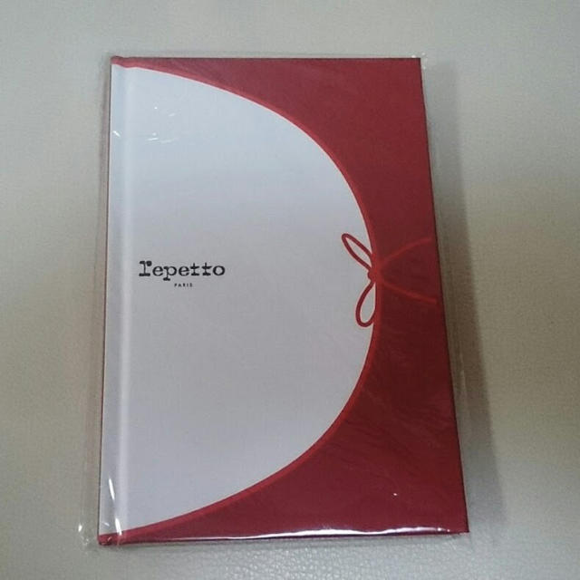 repetto(レペット)の雑誌付録：Repetto レペット　バレリーナシューズノート《未開封》 インテリア/住まい/日用品の文房具(ノート/メモ帳/ふせん)の商品写真