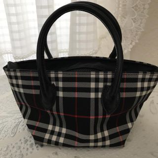 バーバリー(BURBERRY)の美品！ バーバリー★かわいい！ ミニミニバッグ(ポーチ)