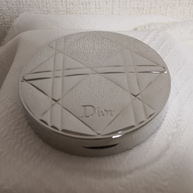 Dior(ディオール)のDior チーク コスメ/美容のベースメイク/化粧品(チーク)の商品写真