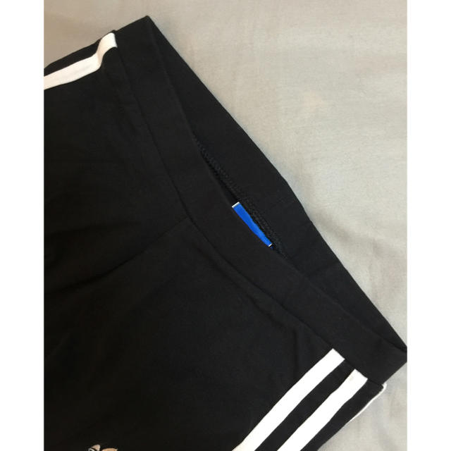 adidas(アディダス)のAdidas Original Leggins レディースのトップス(トレーナー/スウェット)の商品写真