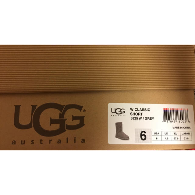 UGG(アグ)のUGG ムートンブーツ クラッシックショート レディースの靴/シューズ(ブーツ)の商品写真