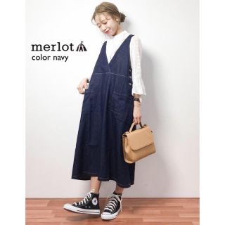 メルロー(merlot)のmerlot メルロー デニムワンピ(ロングワンピース/マキシワンピース)