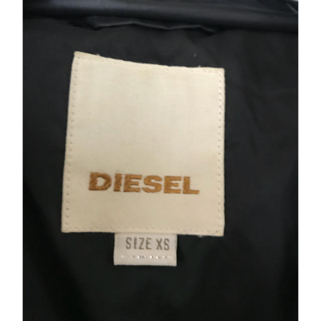 DIESEL(ディーゼル)のDIESEL ディーゼル 中綿ジャケット 黒 レディースのジャケット/アウター(ダウンジャケット)の商品写真