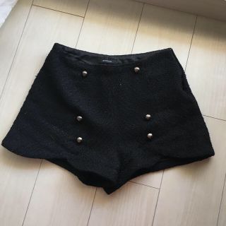 エモダ(EMODA)のEMODA black 秋冬ショートパンツ(ショートパンツ)