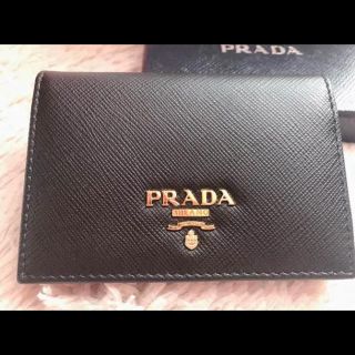 プラダ(PRADA)のPRADA名刺入れ(名刺入れ/定期入れ)