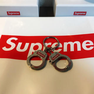 シュプリーム(Supreme)のSupreme Handcuffs Keychain(その他)