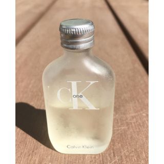 カルバンクライン(Calvin Klein)のカルバンクライン シーケーワン ミニ香水(ユニセックス)