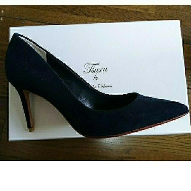 TSURU by Mariko Oikawa(ツルバイマリコオイカワ)のK様専用【新品 未使用】ネイビースエードパンプス👠 レディースの靴/シューズ(ハイヒール/パンプス)の商品写真