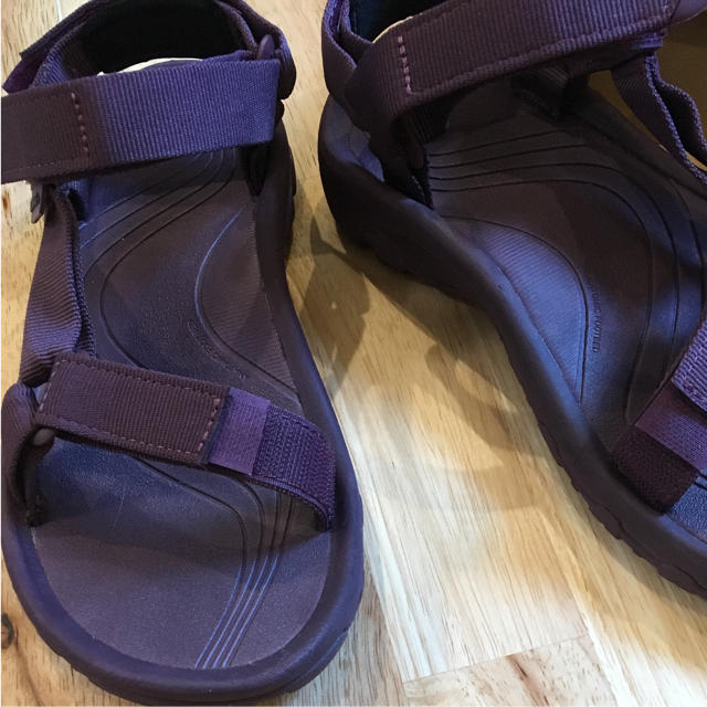 Teva(テバ)のTeva★W HARRICANE XLT  ダークパープル レディースの靴/シューズ(サンダル)の商品写真