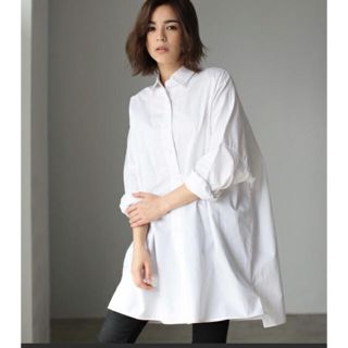 アズールバイマウジー(AZUL by moussy)のビッグシャツ 白(シャツ/ブラウス(長袖/七分))