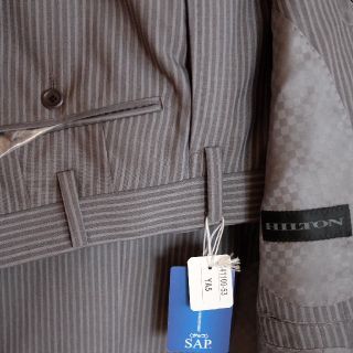 HILTON TIME - □新品 COLOMBO生地高級スーツ HILTON ヒルトン 3 ...