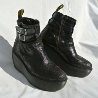 ドクターマーチン(Dr.Martens)のレア Dr.martens  厚底ショートブーツ(ブーツ)