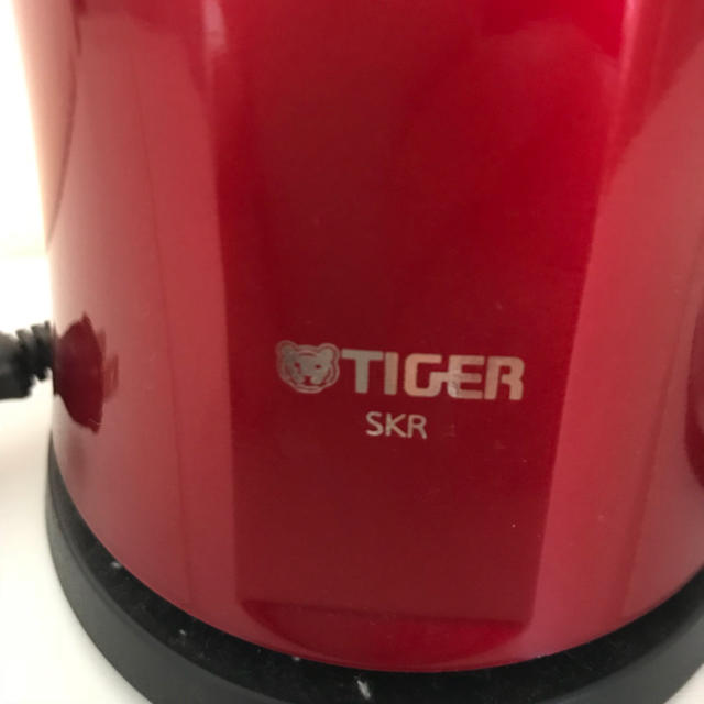 TIGER(タイガー)のタイガー ジューサー  美品 スマホ/家電/カメラの調理家電(ジューサー/ミキサー)の商品写真