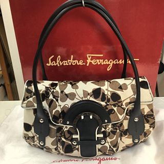 フェラガモ(Ferragamo)の新品同様！本物☆フェラガモ ハラコ レザーハンドバッグ AB21-6805(ハンドバッグ)