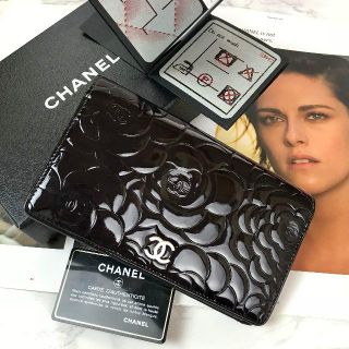 シャネル(CHANEL)の保証書付き♡未使用品同様  CHANEL シャネル 長財布 カメリア c311(財布)