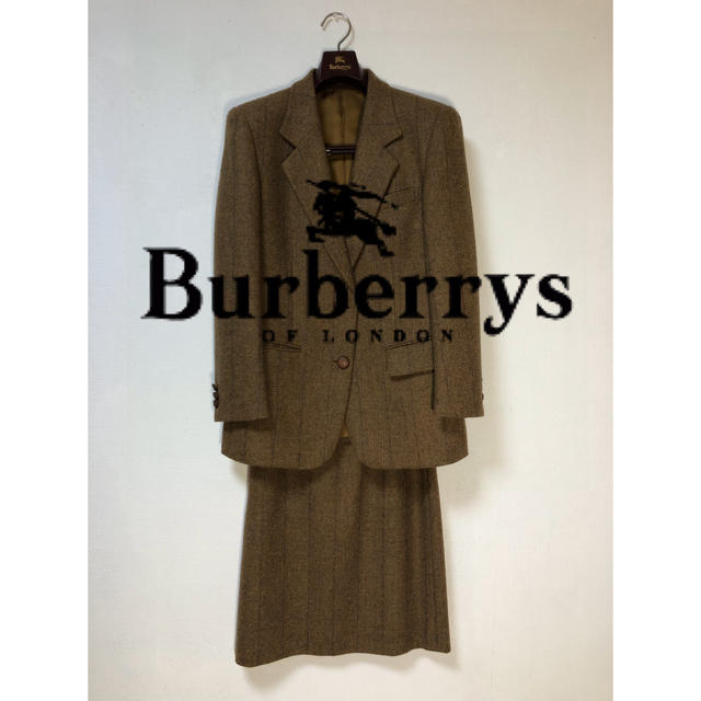 BURBERRY(バーバリー)のバーバリー ツイード スーツ 冬用 フォーマル 大きめ レディースのフォーマル/ドレス(スーツ)の商品写真