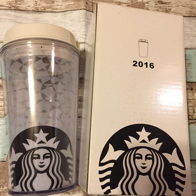 Starbucks Coffee(スターバックスコーヒー)のスターバックス 2016タンブラー インテリア/住まい/日用品のキッチン/食器(タンブラー)の商品写真