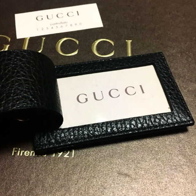 Gucci(グッチ)のGUCCI バッグチャーム 黒 メンズのファッション小物(キーホルダー)の商品写真