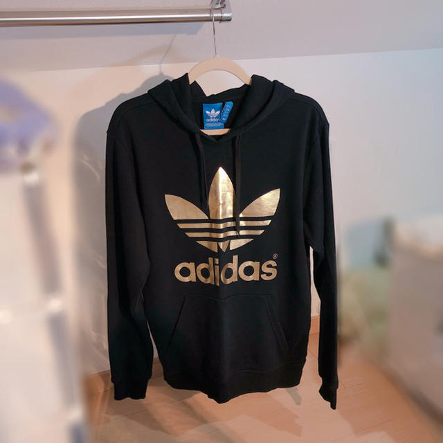 adidas(アディダス)のadidas アディダスパーカー レディースのトップス(パーカー)の商品写真