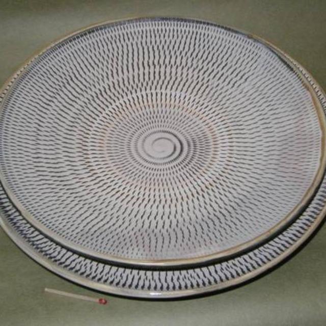 特売 小鹿田焼「丸皿(飛び鉋)8寸」1枚【 送料確認用出品 】 食器