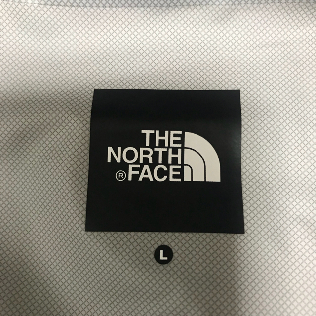 THE NORTH FACE(ザノースフェイス)のTHE  NORTH FACE ドットショット ジャケット メンズのジャケット/アウター(ナイロンジャケット)の商品写真