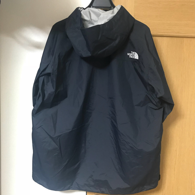 THE NORTH FACE(ザノースフェイス)のTHE  NORTH FACE ドットショット ジャケット メンズのジャケット/アウター(ナイロンジャケット)の商品写真