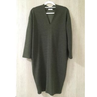 スタイルデリ(STYLE DELI)のMutty様専用★新品★スタイルデリ★リラックスVネックワンピース(ひざ丈ワンピース)