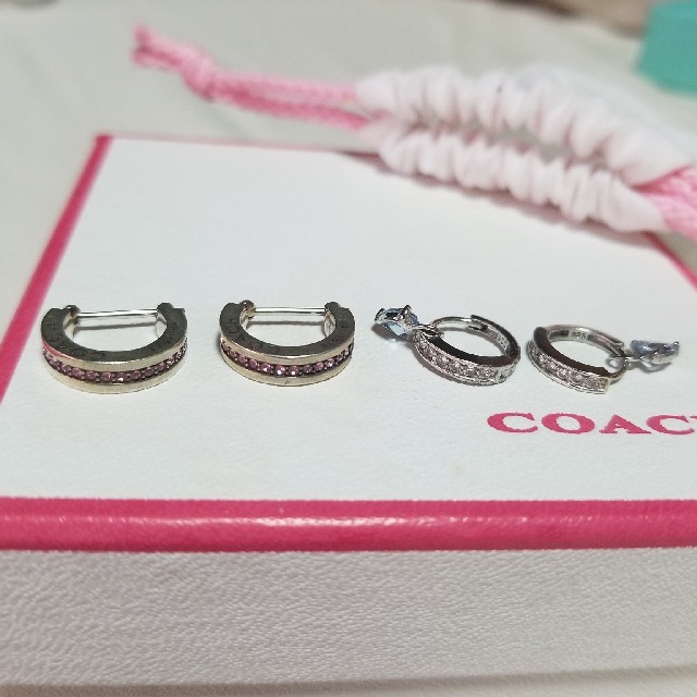 COACH(コーチ)のコーチフープピアス レディースのアクセサリー(ピアス)の商品写真