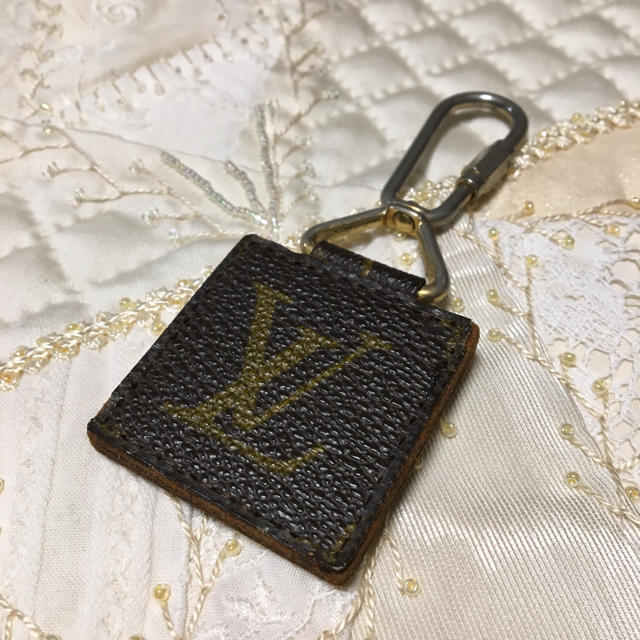 LOUIS VUITTON(ルイヴィトン)のLOUIS VUITTON  モノグラム ヴィンテージ キーホルダー レディースのファッション小物(キーホルダー)の商品写真