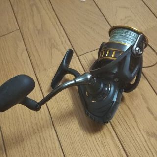 ダイワ(DAIWA)のダイワBG 4000Hショアジギソルティガライン付き(リール)