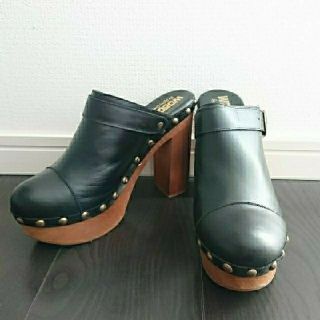 ジェフリーキャンベル(JEFFREY CAMPBELL)のジェフリーキャンベル サボ サンダル 新品(サンダル)