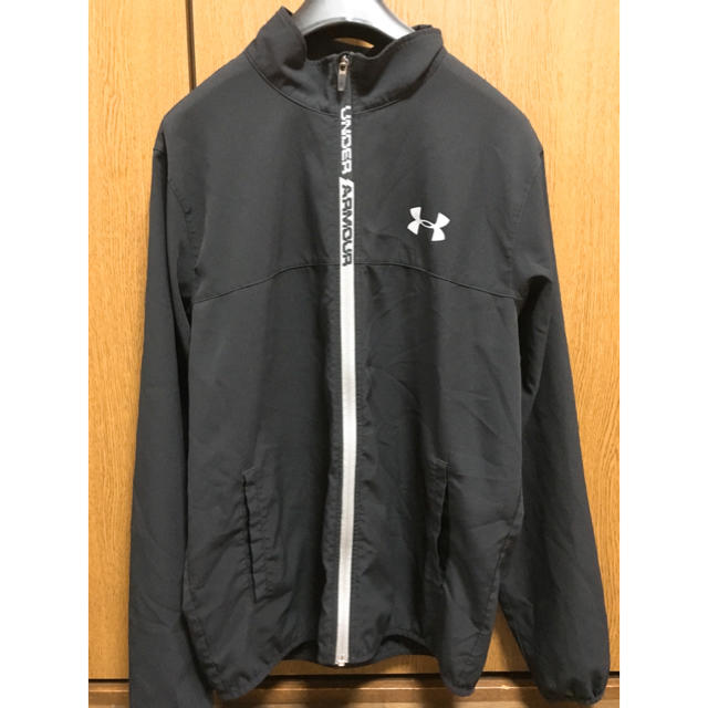 UNDER ARMOUR(アンダーアーマー)のダウサー様専用！アンダーアーマージャージ セットアップ！秋服 メンズ 激安出品！ メンズのトップス(ジャージ)の商品写真