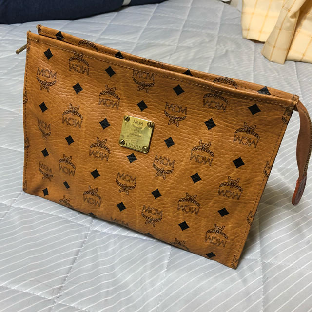 MCM - MCM クラッチバッグの通販 by たか's shop｜エムシーエムならラクマ