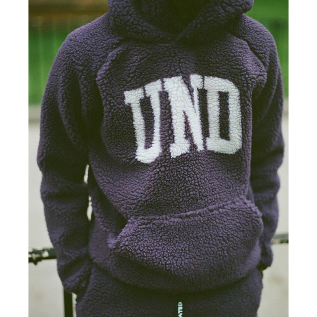 UNDEFEATED - UNDEFEATED SHERPA PULLOVER HOODの通販 by サトー ...