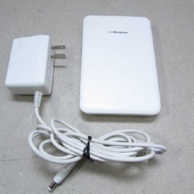 Ntt Docomo ワイヤレスチャージャー F01 携帯充電器の通販 By Kou S Shop ラクマ