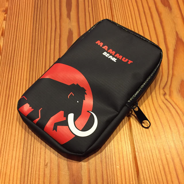 Mammut(マムート)の期間限定値下げ MAMMMUT✕BE-PAL ２WAYポーチ スポーツ/アウトドアのアウトドア(その他)の商品写真